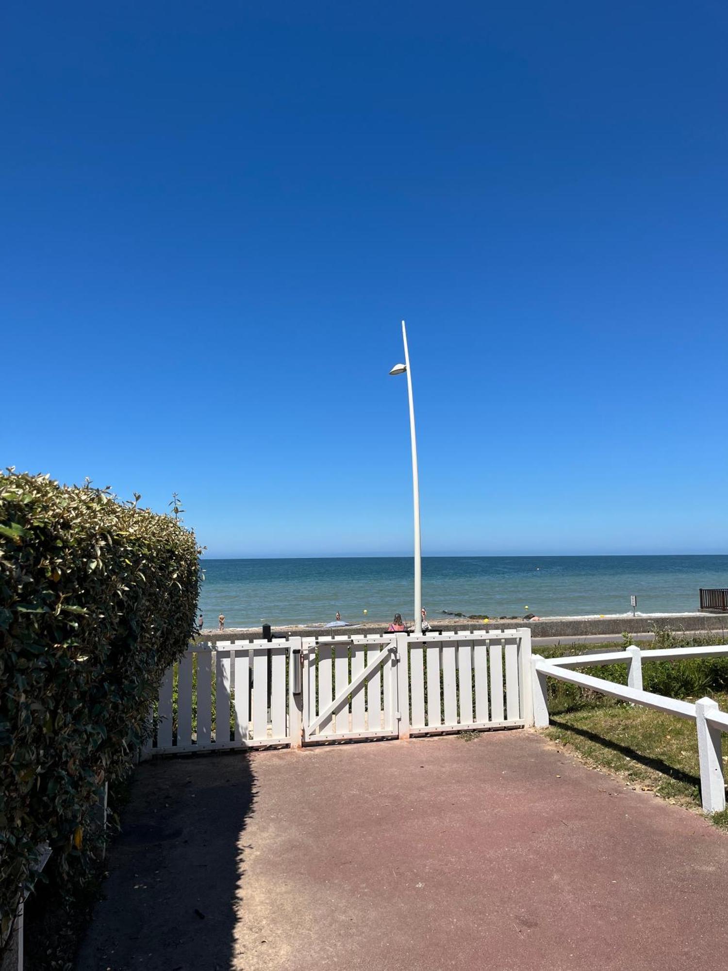 Studio Cocooning Petite Vue Mer Cabourg Exterior foto
